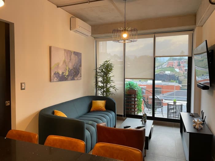 Apartamento en renta zona 16 - foto 1