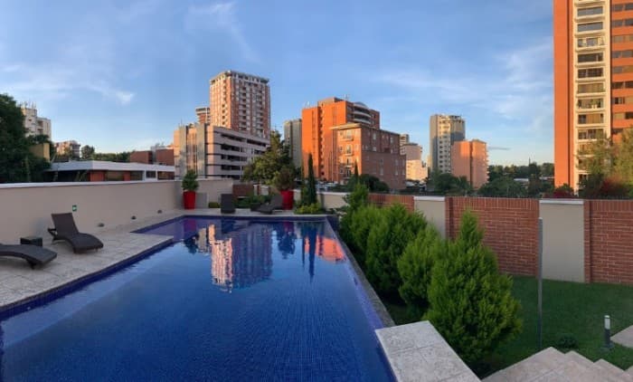 Apartamento amplio en Venta en Zona 14 Guatemala - foto 1