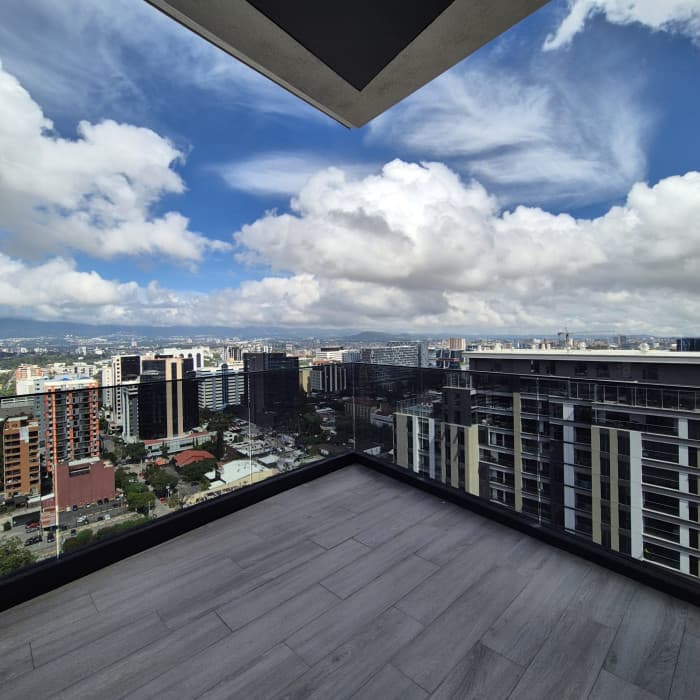 Apartamento de lujo en Venta en Zona 10  - foto 1