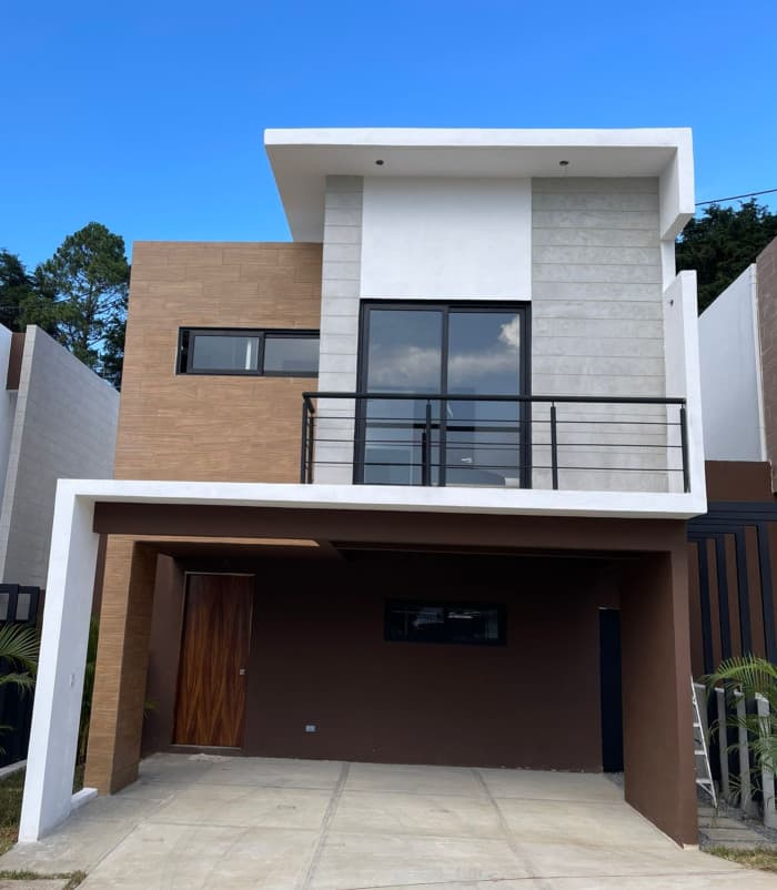 Casa en venta en Carretera a El Salvador - foto 1
