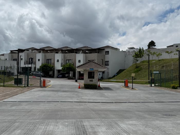 Casa en Venta en Zona 2 de Villa Nueva - foto 1