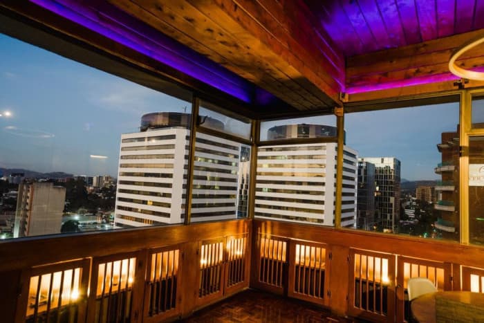 Apartamento amueblado en Alquiler en zona 10 - foto 1