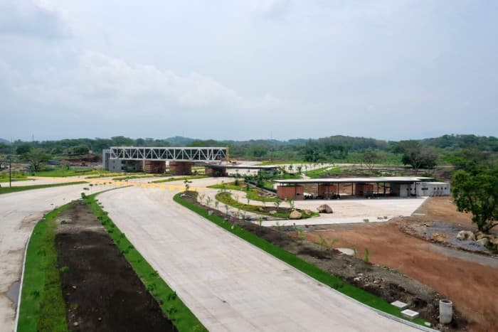 Bodega Industrial Venta o Renta al Pacífico Escuintla - foto 1