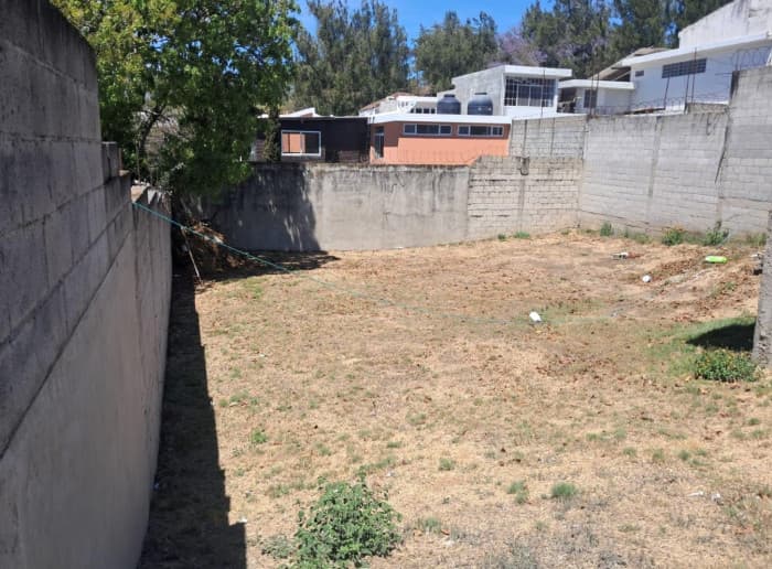 Terreno con Apartamento en Venta en San Cristóbal - foto 1