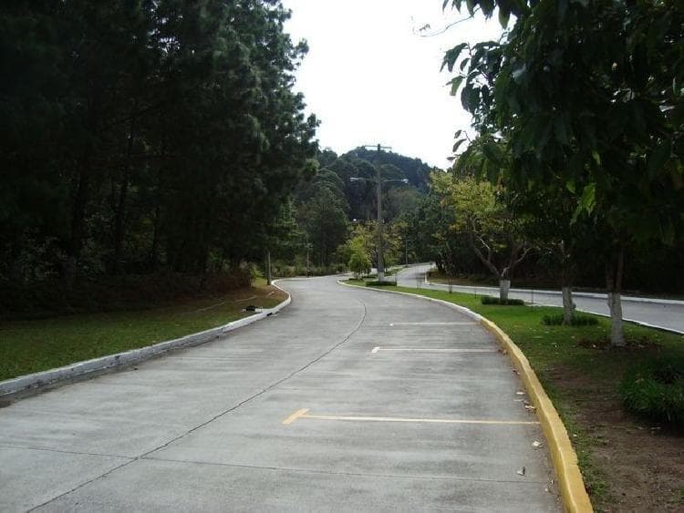 Terreno en venta en Las Cumbres zona 16 Guatemala - foto 1