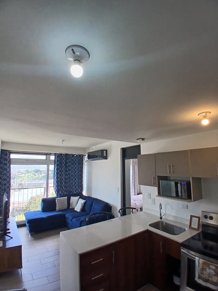 Apartamento amueblado  en venta en zona 12 - foto 1