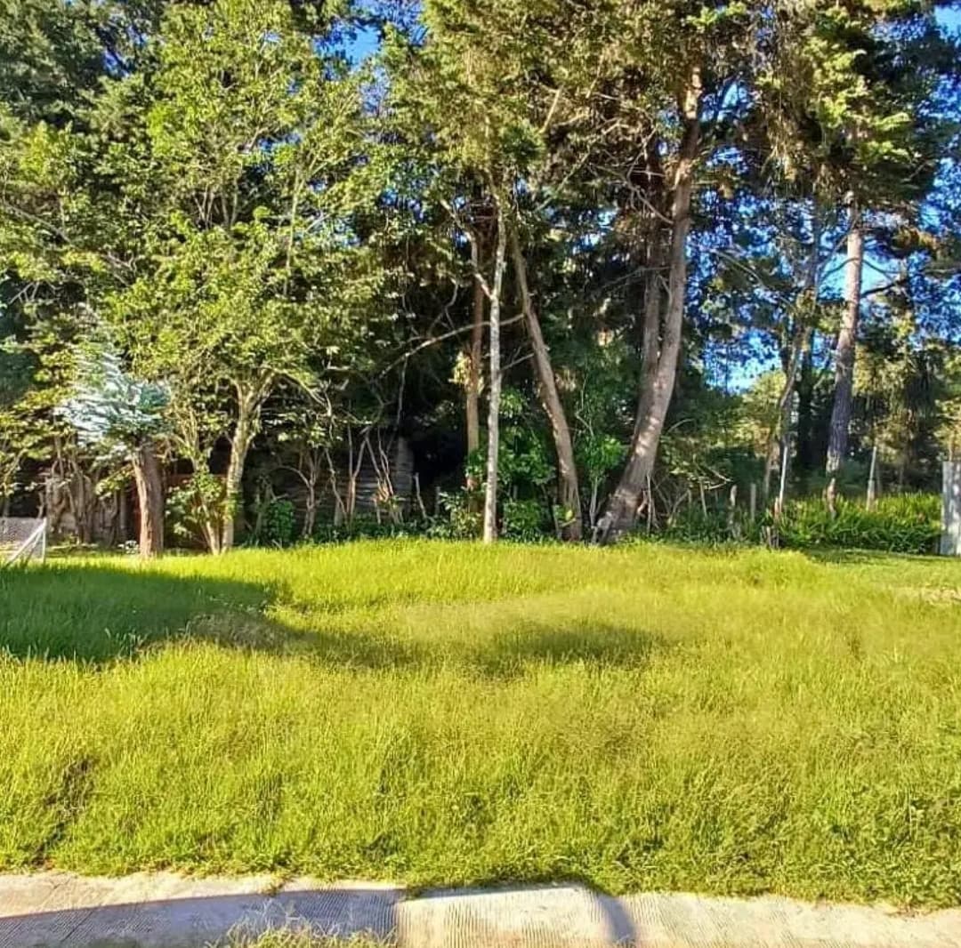 Terreno en venta en Jardines de Santiago Sacatepéquez  - foto 1