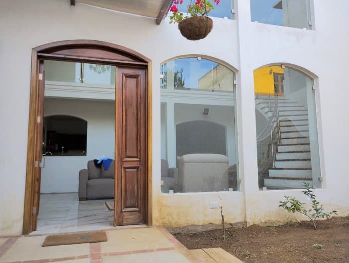 Casa en Venta y RENTA en Condominio cerca de Florencia - foto 1