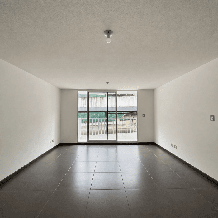 Apartamento en alquiler en zona 16 - foto 1