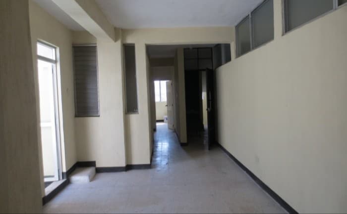 Oficina en renta Avenida Bolívar zona 3 Guatemala - foto 1