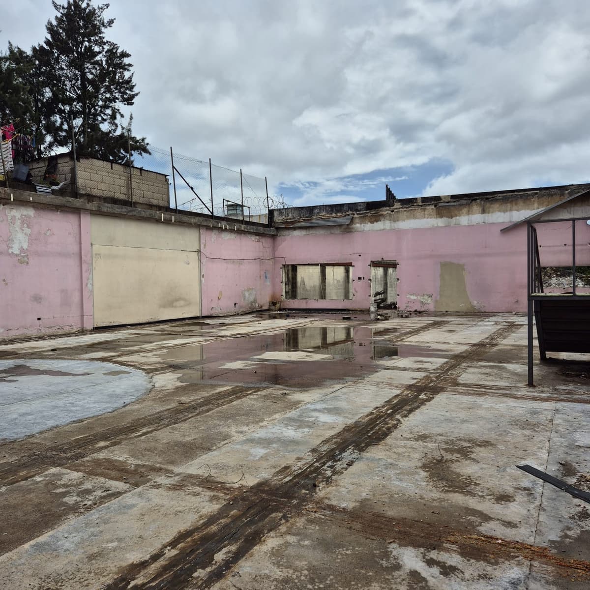 Propiedad en Alquiler sobre la Dorotheo Guamuch zona 7 - foto 1