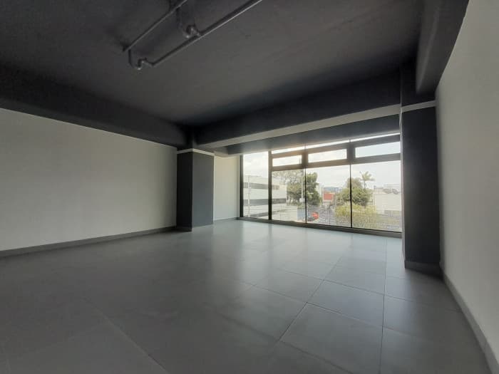 Oficina moderna en renta en Zona 9 Guatemala - foto 1