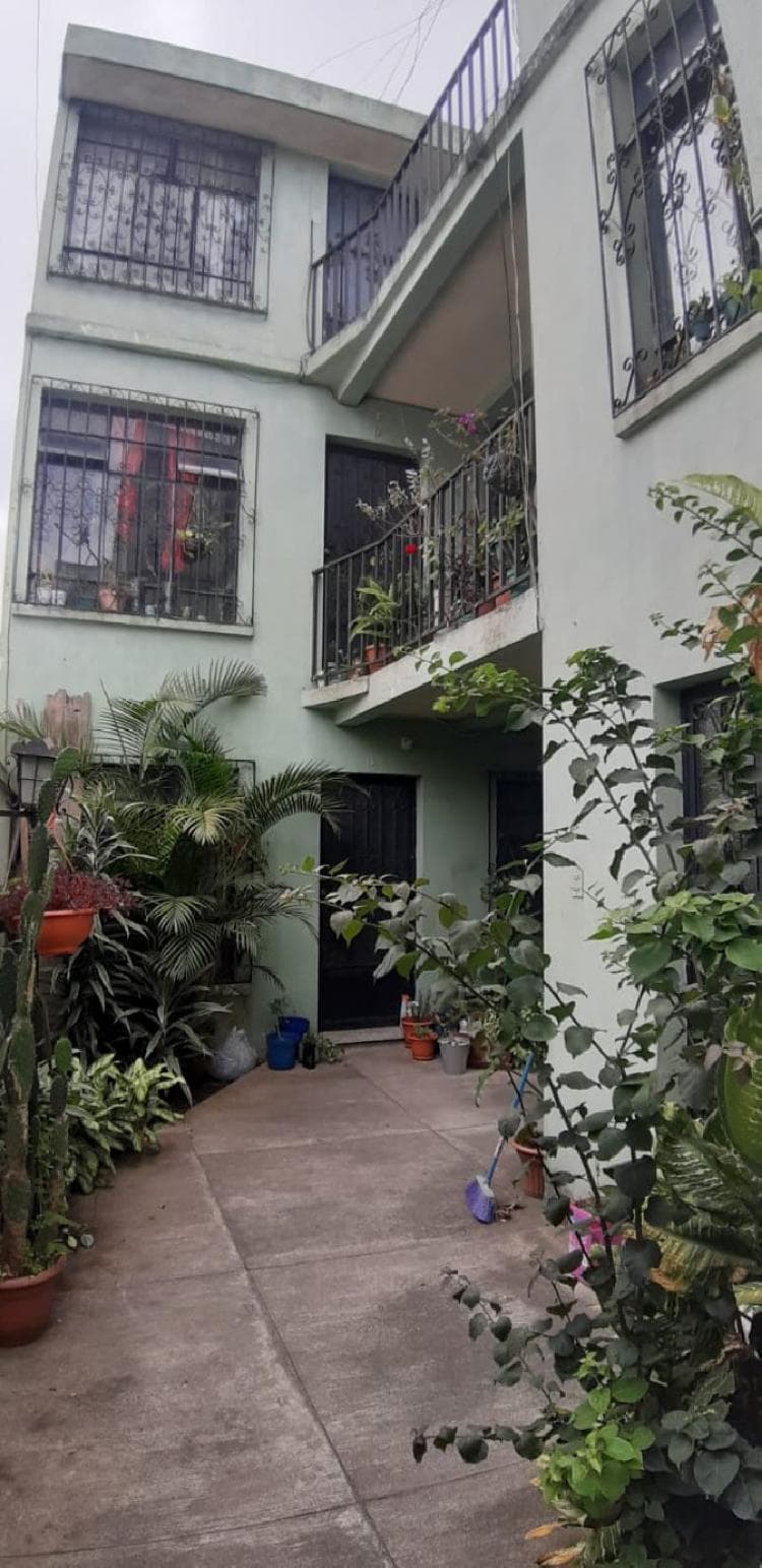 Edificio de Apartamentos en Venta en zona 2 Guatemala - foto 1