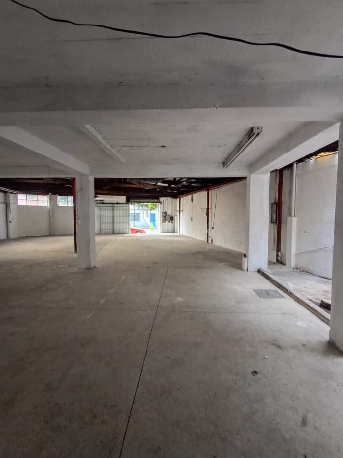 Local Comercial en renta en la Quinta Samayoa zona 7 - foto 1