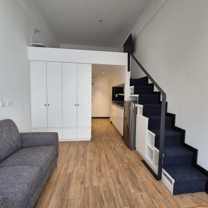 Apartamento amueblado en renta tipo loft en zona 10 - foto 1