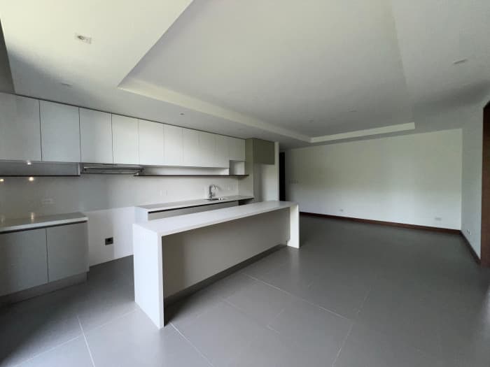 Apartamento nuevo en venta zona 13  - foto 2