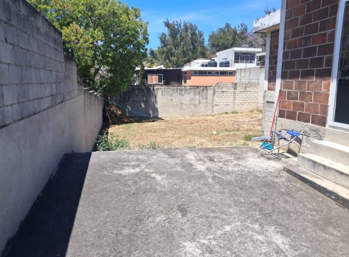 Terreno con Apartamento en Venta en San Cristóbal - foto 2