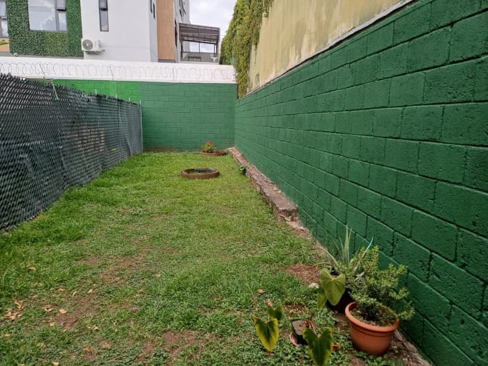 Townhouse con jardín en renta en Vista Hermosa Zona 15 - foto 10
