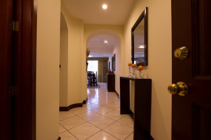 Apartamento  en Venta y Renta, Oakland Zona 10 - foto 2