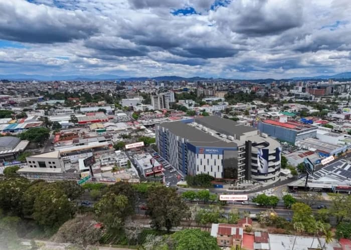 Ofibodegas en Pre-Venta en zona 9 - foto 3