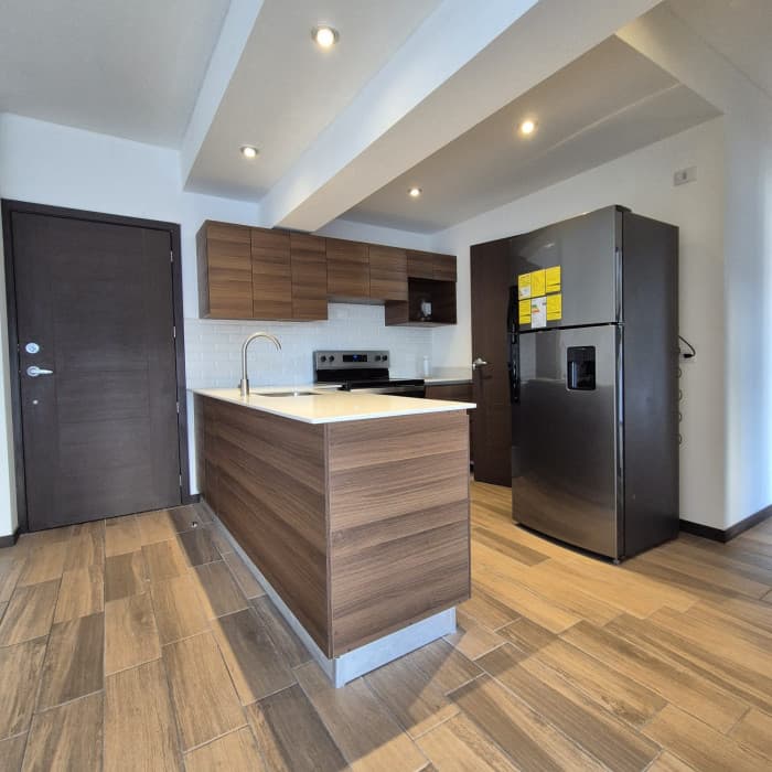 Apartamento en Alquiler en Pamplona zona 13 - foto 2