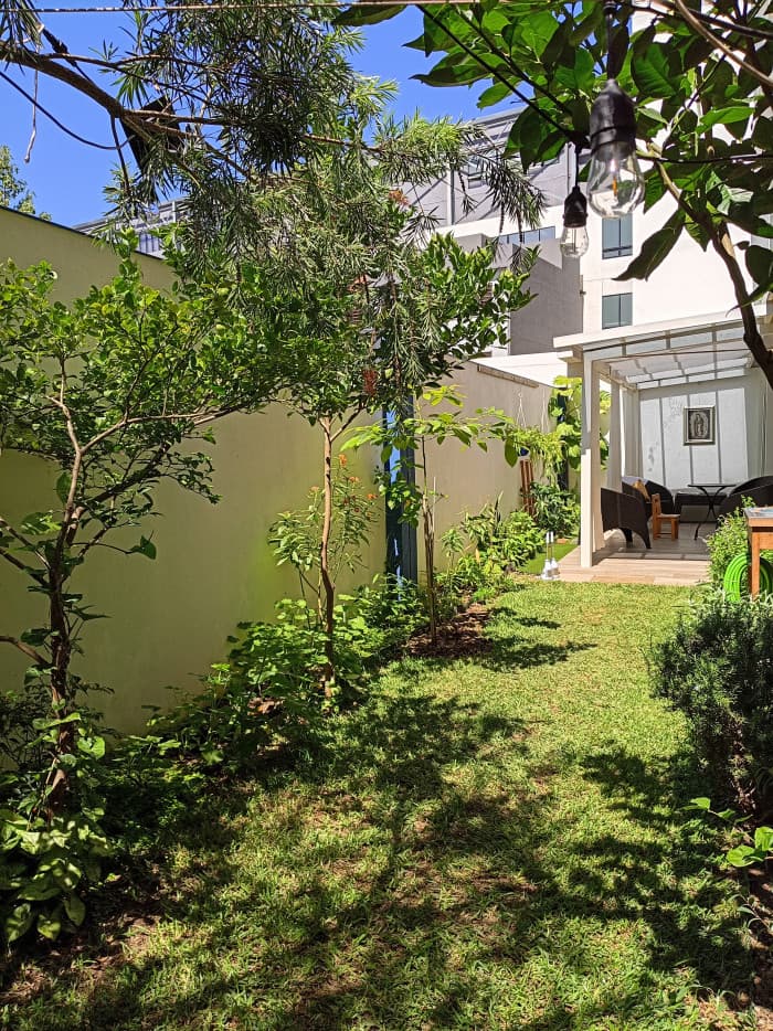 Apartamento en renta con pérgola y jardín en zona 14 - foto 20