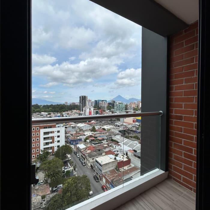 Apartamento en venta en zona 10 - foto 3