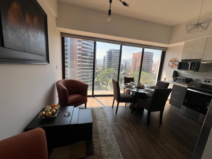 Apartamento en venta y renta exclusivo sector zona 10  - foto 4