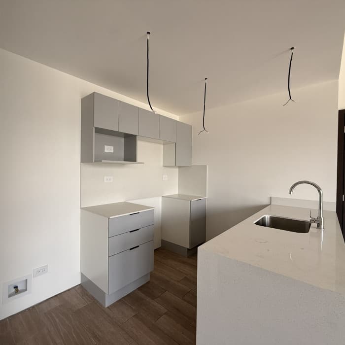 Venta de Apartamento Nuevo en zona 11 - foto 2