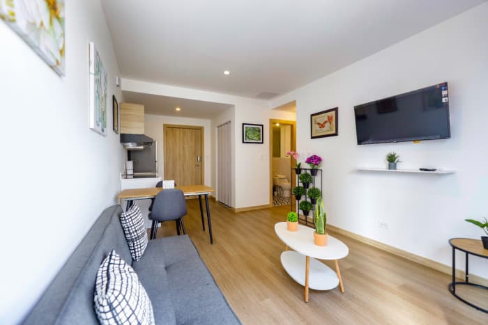 Apartamento amueblado en renta en zona 4 - foto 4