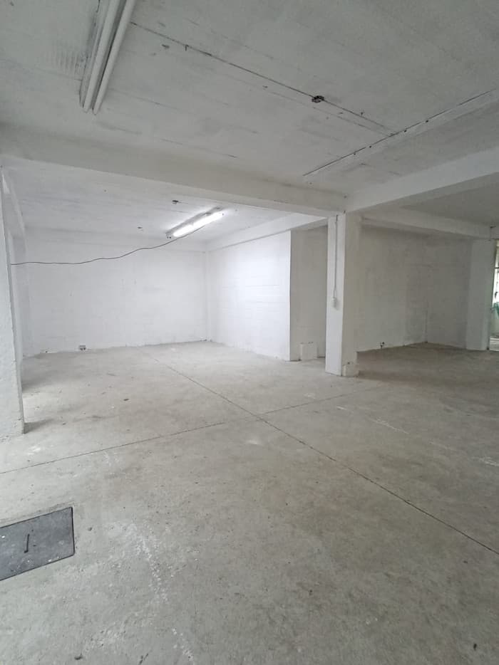 Local Comercial en renta en la Quinta Samayoa zona 7 - foto 3