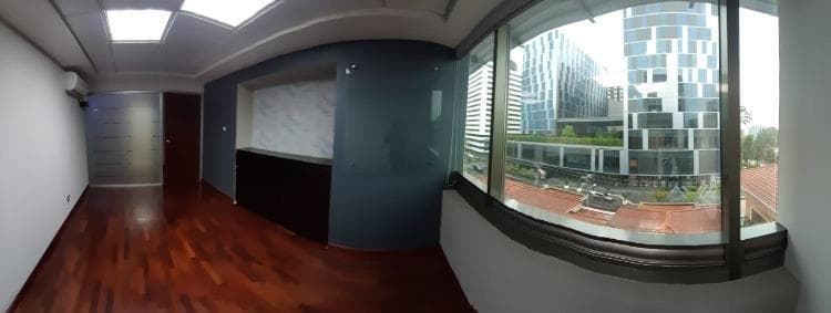 Oficina en renta en Edificio de zona 10 Guatemala - foto 8