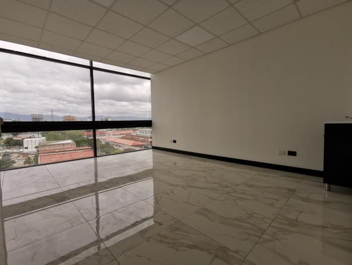 Clinica Medica en Renta Zona 10 Guatemala - foto 3
