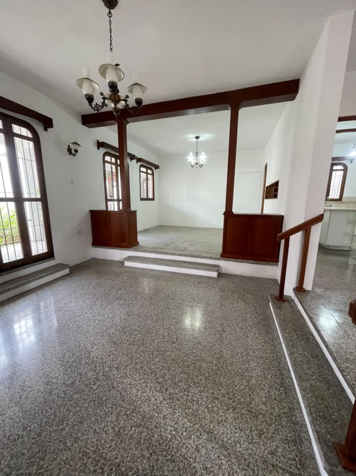 Casa en Venta en Calzada San Juan, Zona 7  - foto 4