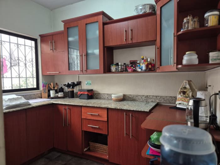 Venta de Casa en el Centro Histórico de Guatemala - foto 3