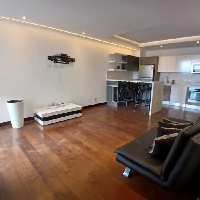 Venta de Apartamento Amueblado en Vasanta zona 10 - foto 4