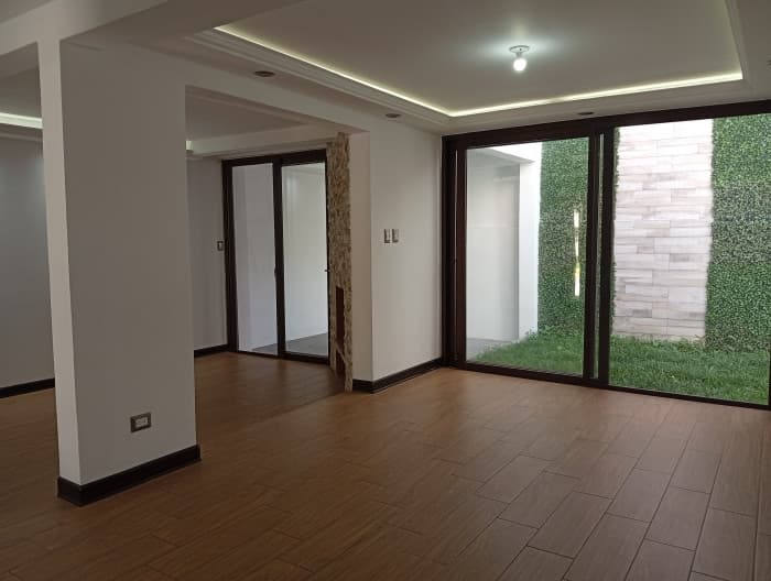 Casa en renta  en Condominio La Villa Zona 14  - foto 4