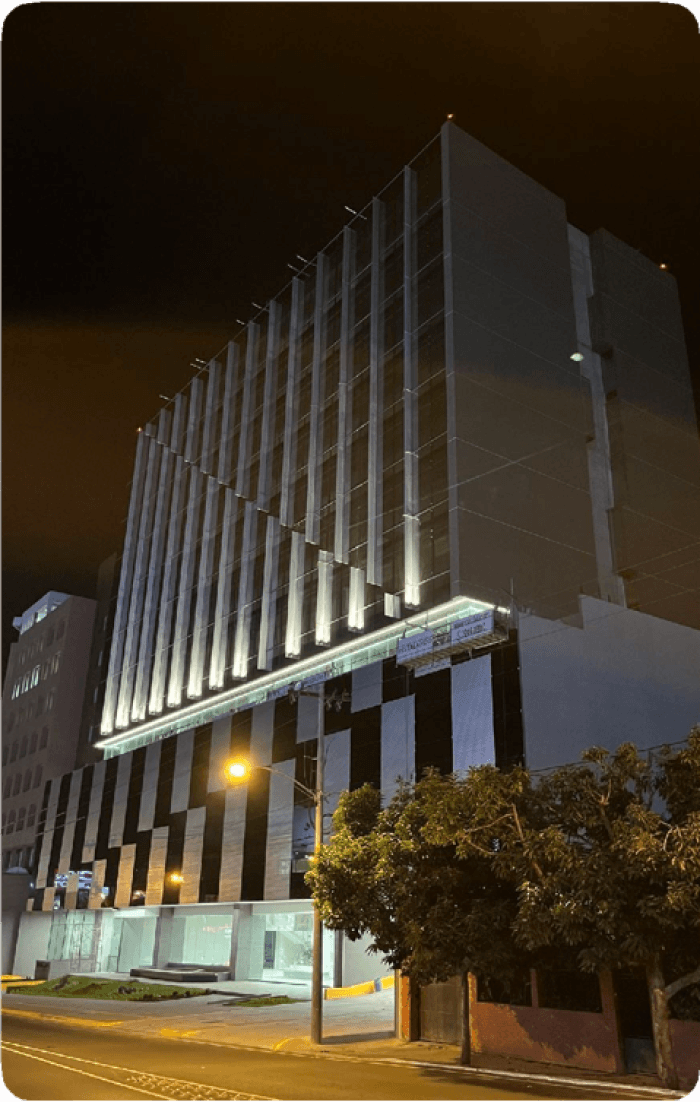 Edificio comercial en Renta en Zona 10 Guatemala - foto 3