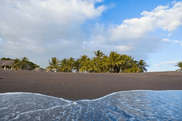 Terreno en venta en Monterrico, Santa Rosa Guatemala - foto 3