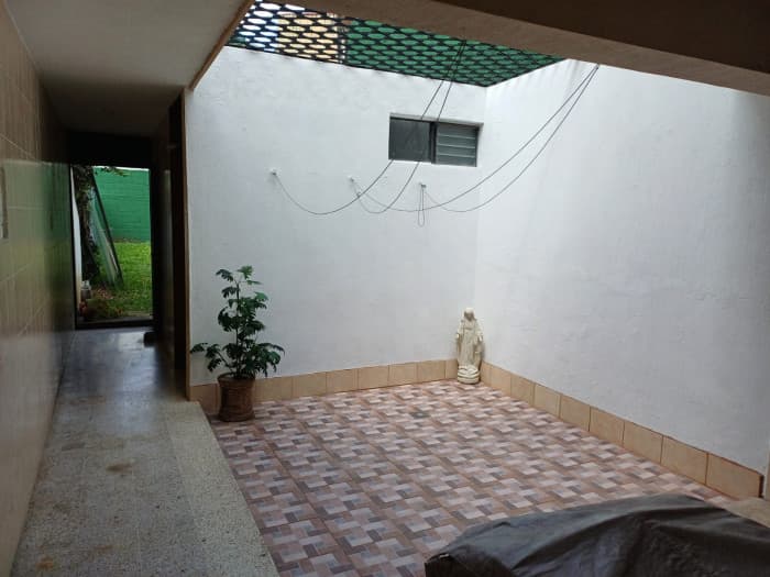 Townhouse con jardín en renta en Vista Hermosa Zona 15 - foto 12