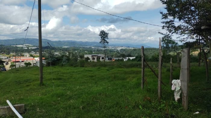 Terreno en venta en Aldea Hierba Buena,  Chimaltenango - foto 2