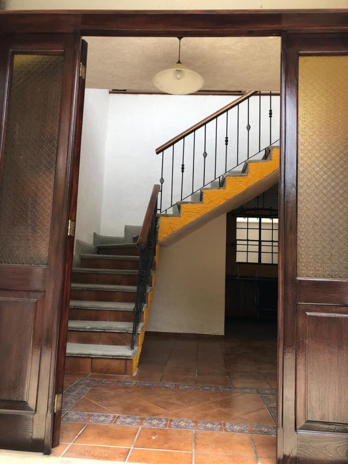 Venta de casa en San Lucas Sacatepequez - foto 2