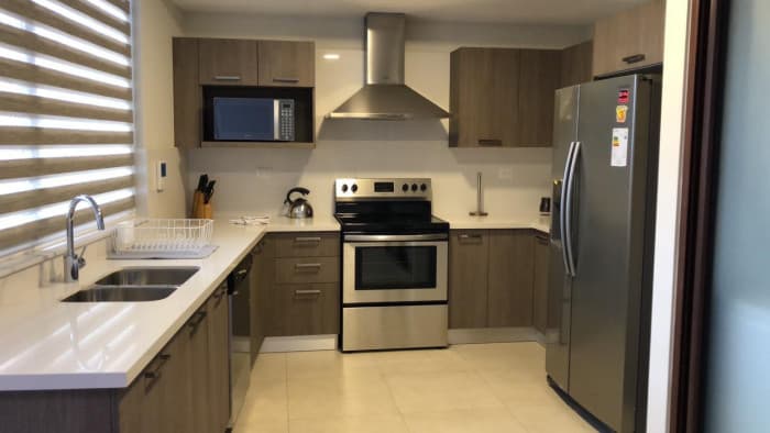 Apartamento Amueblado en renta en zona 14 - foto 4