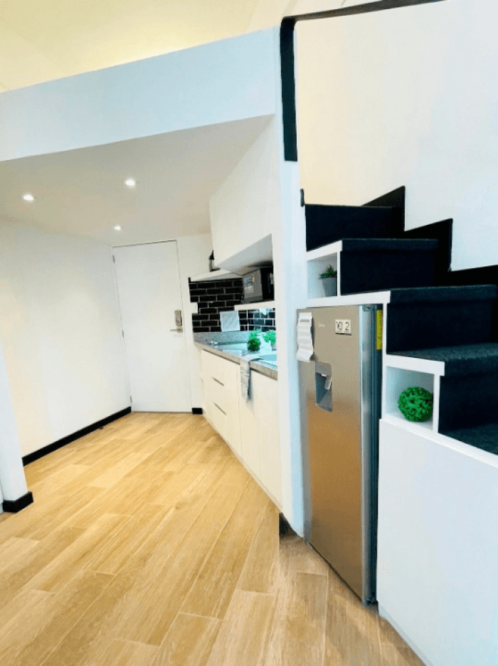 Apartamento amueblado en renta tipo loft en zona 10 - foto 4