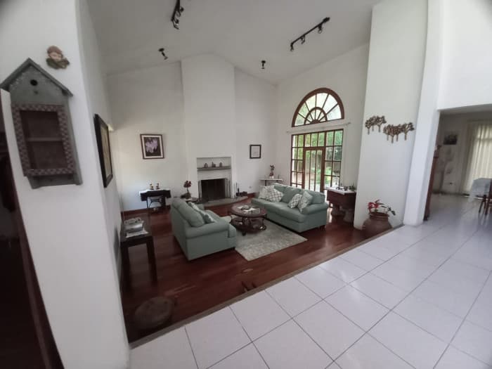Venta de Residencia en el corazon de CAES km. 15.5 - foto 2