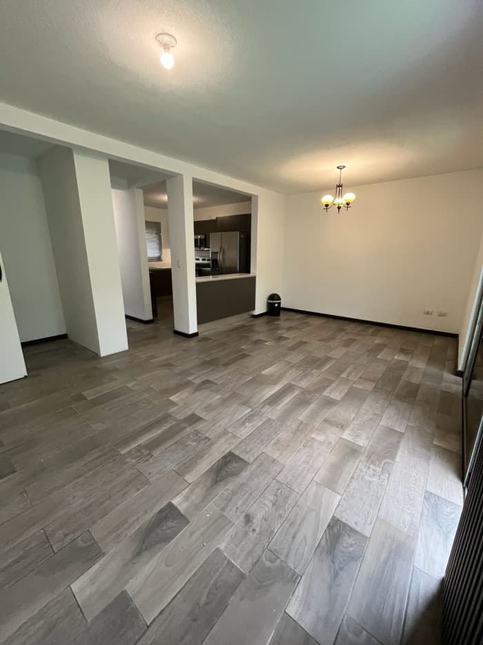 Casa en venta en Condominio de Santa Catarina Pinula  - foto 2