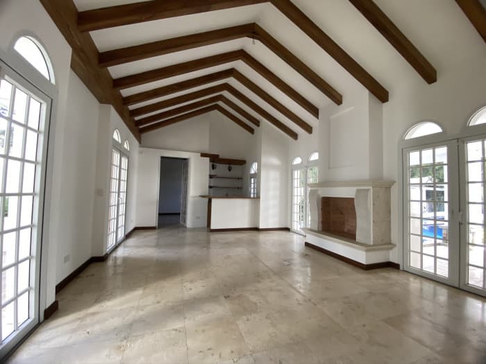 Casa en Venta en Residencial Exclusivo en Zona 16 - foto 4