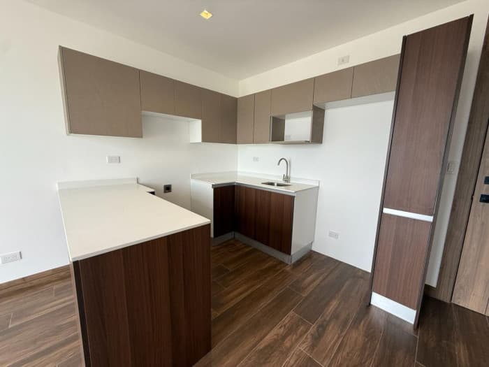 Apartamento en Venta en Zona 15 Vista Hermosa - foto 2