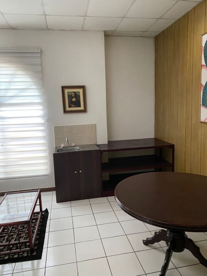 En renta Habitación amueblada en  zona 9  - foto 3