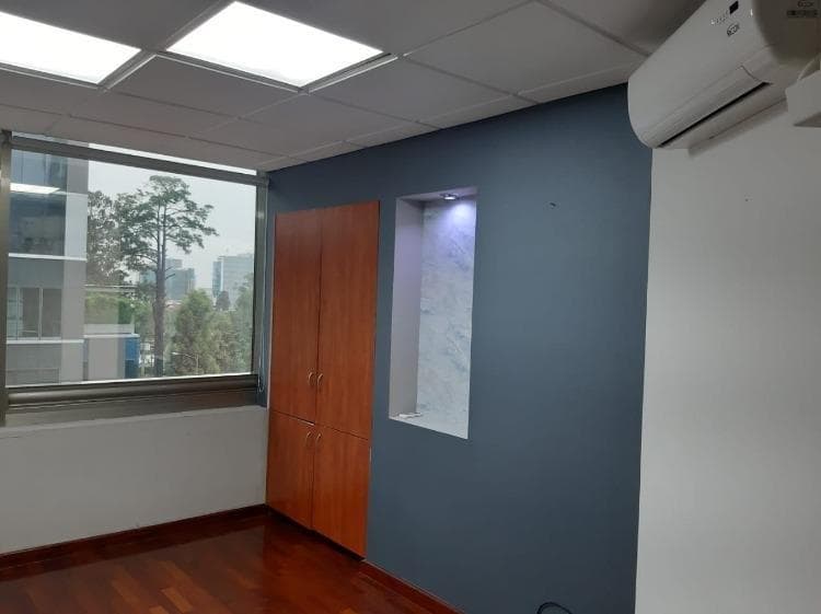 Oficina en renta en Edificio de zona 10 Guatemala - foto 3
